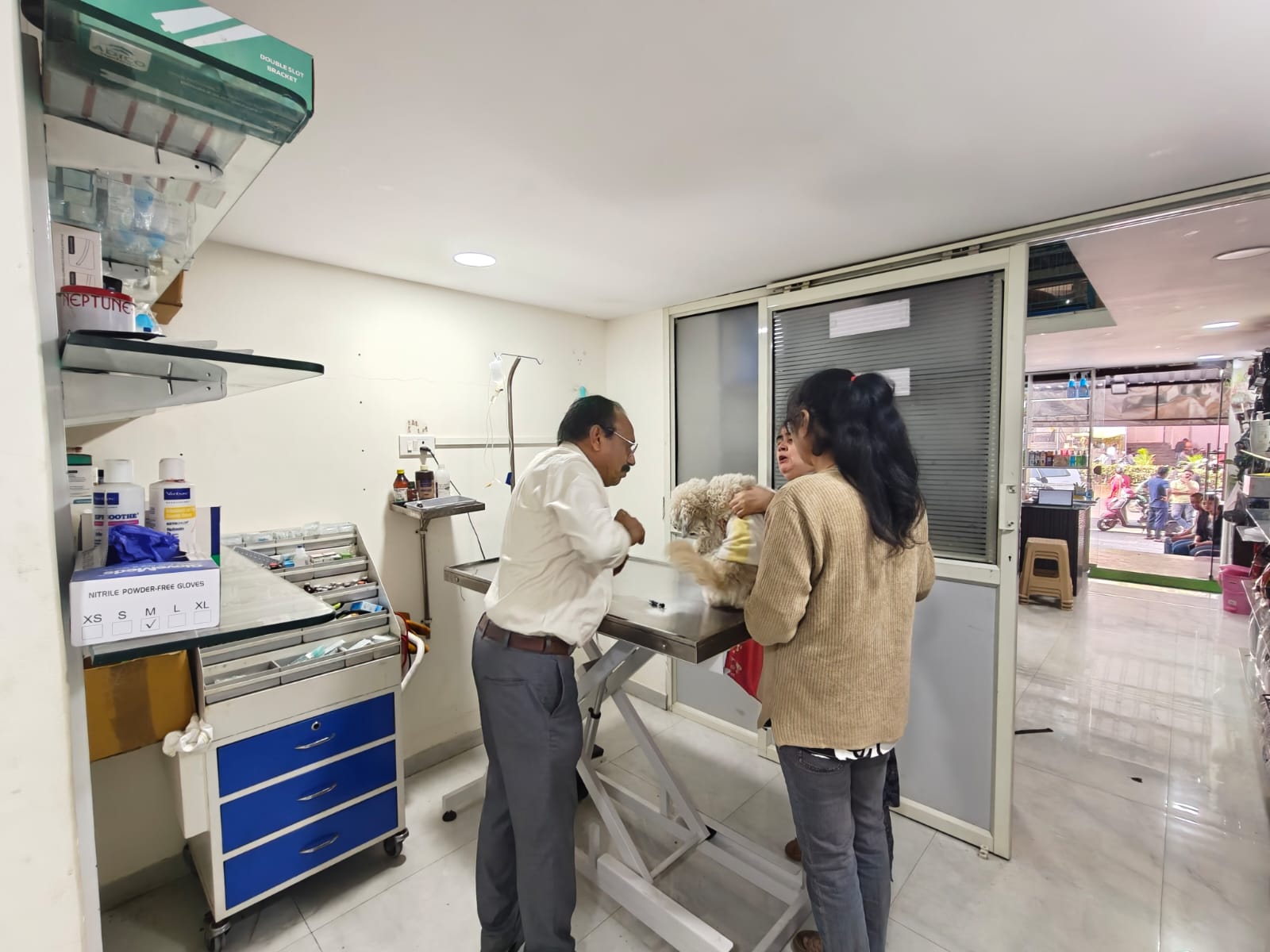 Sarvadnya Pet Care Unit veterinary clinic, Pune